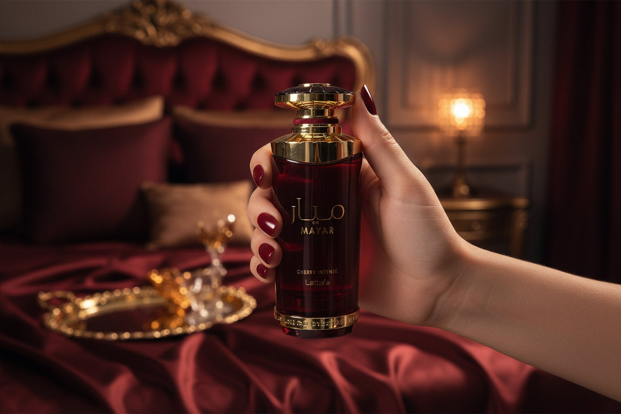 Lattafa Mayar Cherry Intense fragranza 2024 unisex note fragola bergamotto vaniglia