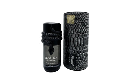 Musamam Black Intense Lattafa EDP 100ml - Dettaglio Bottiglia Profumo Elegante Intenso
