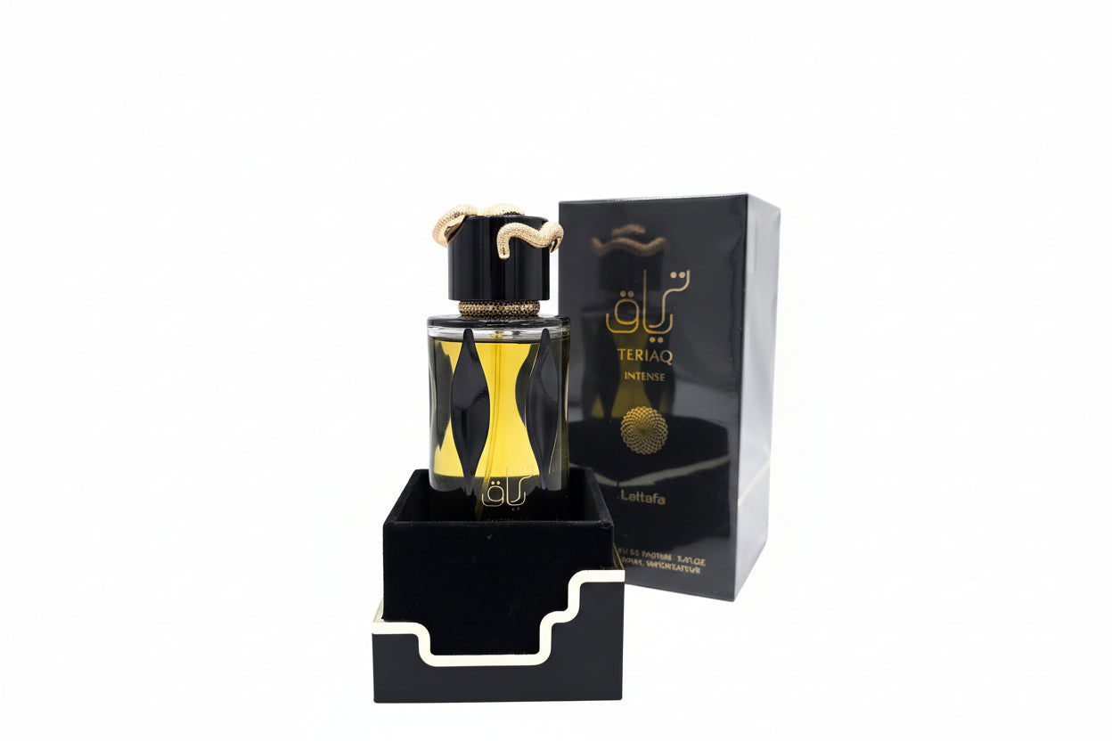 Teriaq Intense Lattafa angolazione bottiglia completa profumo orientale speziato
